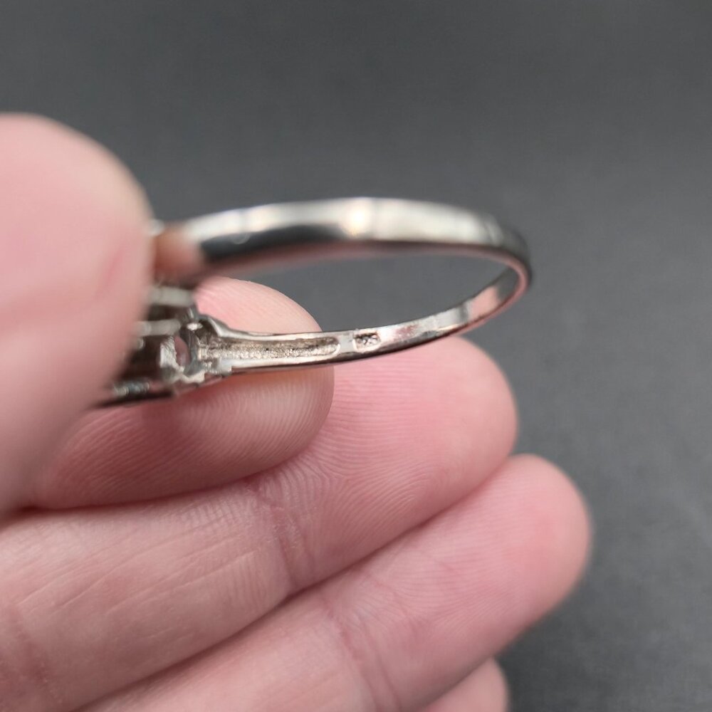 Size 12.75 Sterling Silver Multiple Blue Cubic Zirconia Gems Ring A6679 - Picture 6 of 9